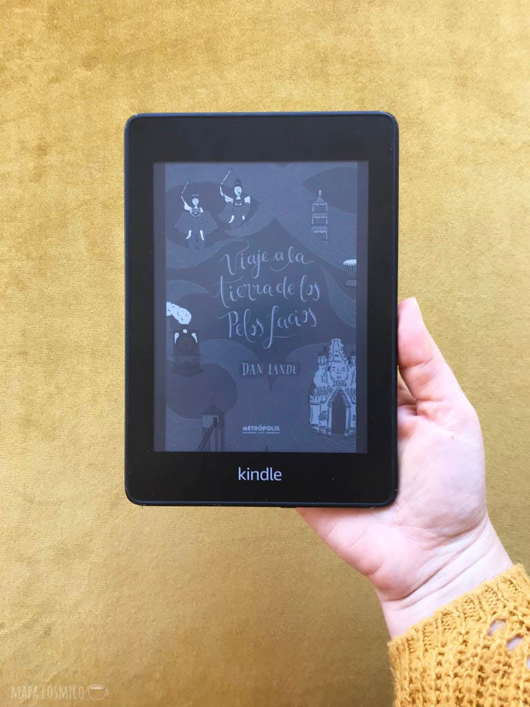 Libro en formato digital Kindle: viaje a la tierra de los pelos lacios de Dan Lande, ideal para leer en casa